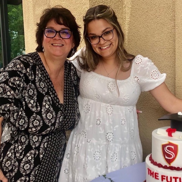 Meet the Posher...Tina & Katie ❤️ - Picture 2 of 5